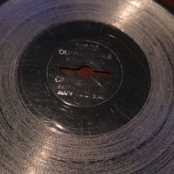 Vintage Carnival toy record player with 4 records - Picture 6 of 7